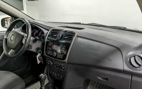 Renault Sandero II рестайлинг, 2015 год, 890 000 рублей, 18 фотография