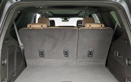 Chevrolet Tahoe IV, 2022 год, 8 000 000 рублей, 10 фотография