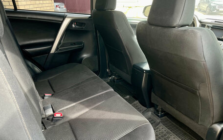 Toyota RAV4, 2013 год, 1 599 000 рублей, 13 фотография