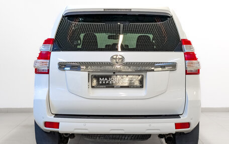 Toyota Land Cruiser Prado 150 рестайлинг 2, 2014 год, 3 995 000 рублей, 6 фотография