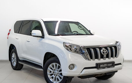 Toyota Land Cruiser Prado 150 рестайлинг 2, 2014 год, 3 995 000 рублей, 3 фотография