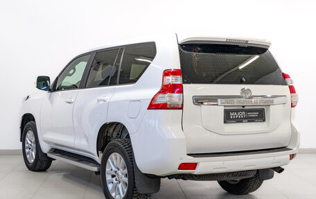 Toyota Land Cruiser Prado 150 рестайлинг 2, 2014 год, 3 995 000 рублей, 7 фотография