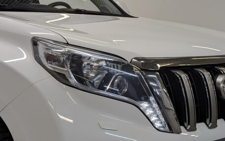 Toyota Land Cruiser Prado 150 рестайлинг 2, 2014 год, 3 995 000 рублей, 26 фотография