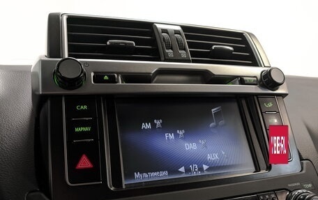 Toyota Land Cruiser Prado 150 рестайлинг 2, 2014 год, 3 995 000 рублей, 17 фотография