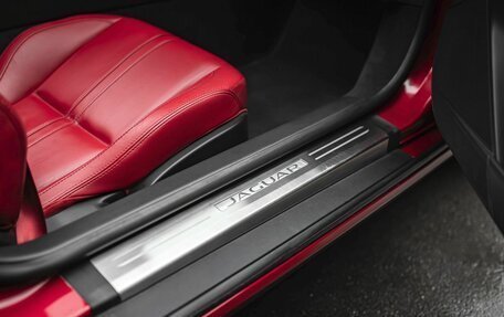 Jaguar F-Type I рестайлинг 2, 2013 год, 4 975 000 рублей, 15 фотография