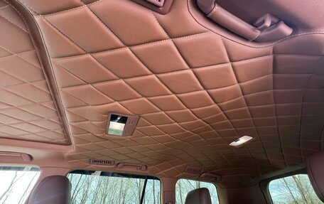 Toyota Land Cruiser 200, 2017 год, 6 390 000 рублей, 19 фотография