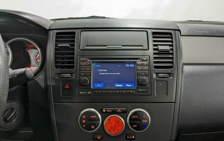 Nissan Tiida, 2011 год, 940 000 рублей, 23 фотография