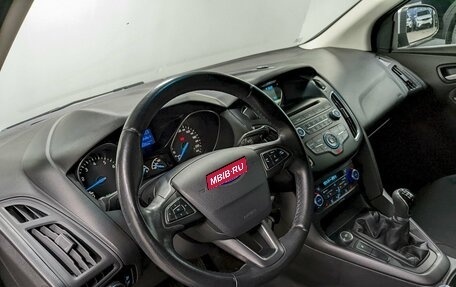 Ford Focus III, 2015 год, 950 000 рублей, 13 фотография