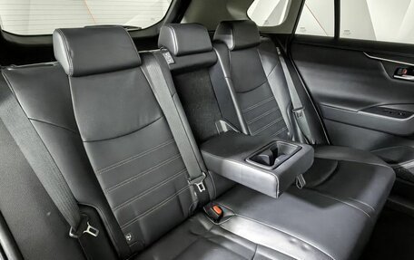 Toyota RAV4, 2019 год, 3 231 000 рублей, 17 фотография