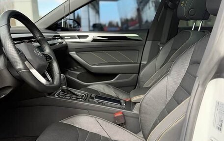 Volkswagen Passat CC, 2022 год, 4 300 000 рублей, 8 фотография