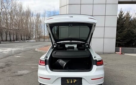 Volkswagen Passat CC, 2022 год, 4 300 000 рублей, 16 фотография