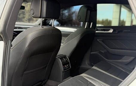 Volkswagen Passat CC, 2022 год, 4 300 000 рублей, 22 фотография