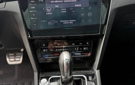 Volkswagen Passat CC, 2022 год, 4 300 000 рублей, 17 фотография