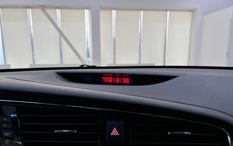 KIA cee'd III, 2016 год, 1 370 000 рублей, 28 фотография