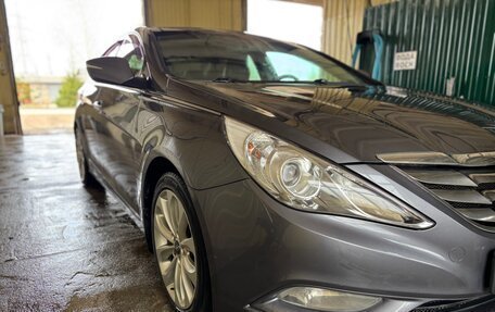 Hyundai Sonata VI, 2011 год, 1 270 000 рублей, 20 фотография