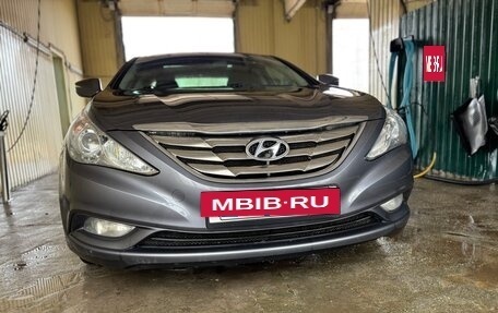 Hyundai Sonata VI, 2011 год, 1 270 000 рублей, 24 фотография
