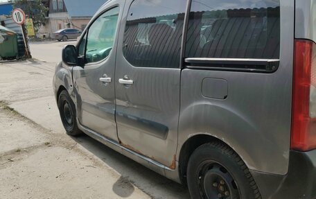 Peugeot Partner II рестайлинг 2, 2011 год, 330 000 рублей, 4 фотография