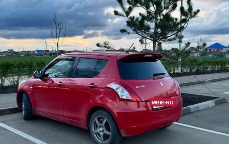 Suzuki Swift IV, 2013 год, 990 000 рублей, 2 фотография