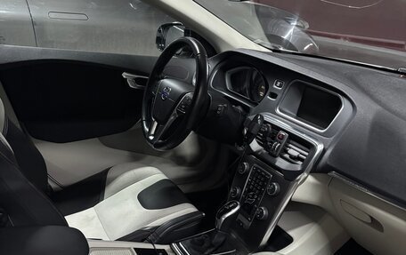 Volvo V40 Cross Country I, 2014 год, 1 550 000 рублей, 7 фотография