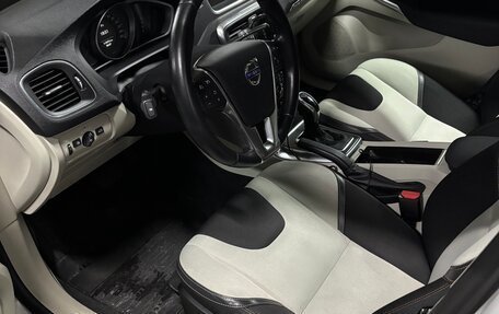 Volvo V40 Cross Country I, 2014 год, 1 550 000 рублей, 9 фотография