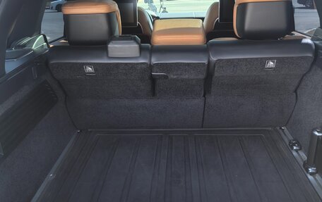 Land Rover Range Rover IV рестайлинг, 2018 год, 7 000 000 рублей, 6 фотография