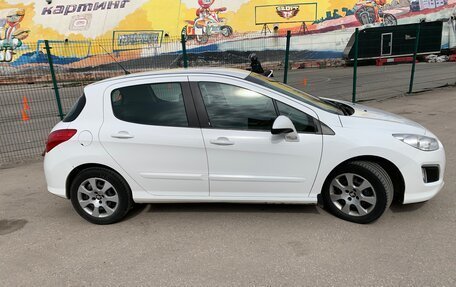 Peugeot 308 II, 2012 год, 745 000 рублей, 2 фотография