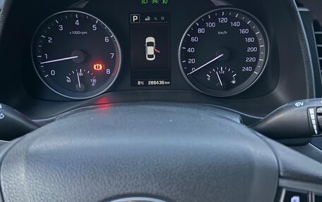 Hyundai Elantra VI рестайлинг, 2016 год, 1 250 000 рублей, 11 фотография