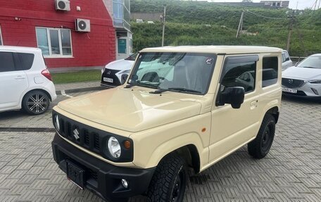 Suzuki Jimny, 2023 год, 1 865 000 рублей, 3 фотография