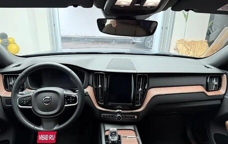 Volvo XC60 II, 2024 год, 6 199 000 рублей, 6 фотография