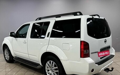 Nissan Pathfinder, 2011 год, 1 430 000 рублей, 7 фотография