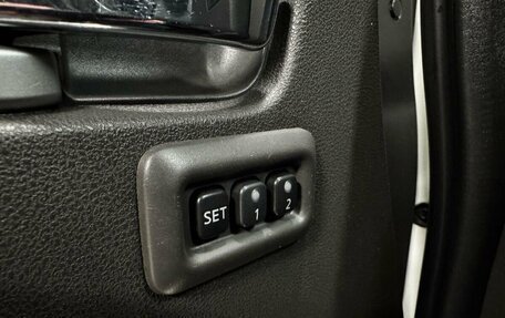 Nissan Pathfinder, 2011 год, 1 430 000 рублей, 17 фотография