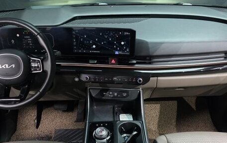 KIA Carnival, 2024 год, 5 100 000 рублей, 5 фотография