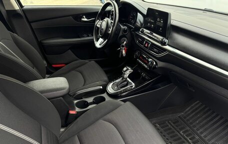 KIA Cerato IV, 2019 год, 2 169 000 рублей, 30 фотография