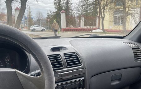 Hyundai Accent II, 2004 год, 350 000 рублей, 6 фотография