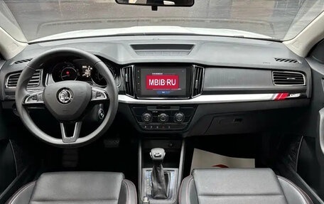 Skoda Kamiq I, 2023 год, 1 950 000 рублей, 8 фотография