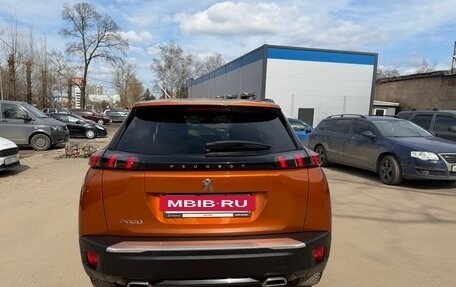 Peugeot 2008 II, 2021 год, 1 650 000 рублей, 4 фотография