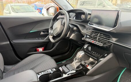 Peugeot 2008 II, 2021 год, 1 650 000 рублей, 5 фотография