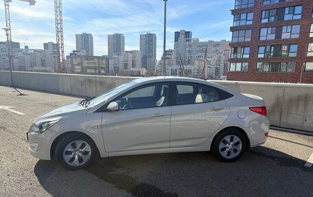 Hyundai Solaris II рестайлинг, 2015 год, 950 000 рублей, 7 фотография