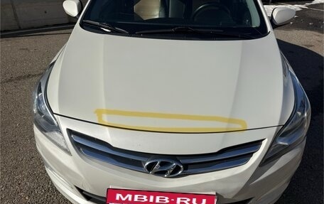 Hyundai Solaris II рестайлинг, 2015 год, 950 000 рублей, 14 фотография