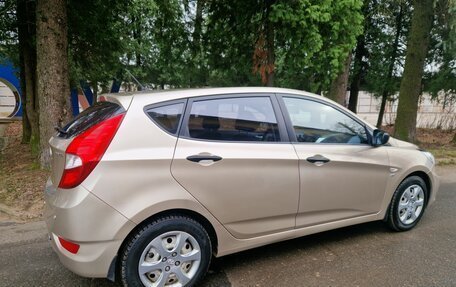 Hyundai Solaris II рестайлинг, 2012 год, 730 000 рублей, 8 фотография