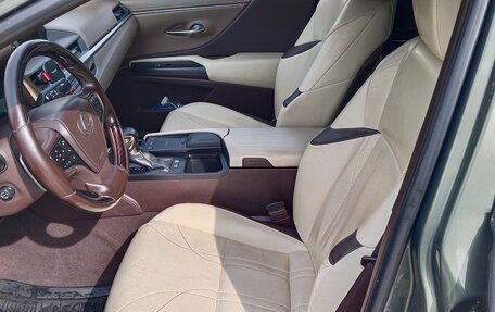 Lexus ES VII, 2018 год, 2 950 000 рублей, 9 фотография