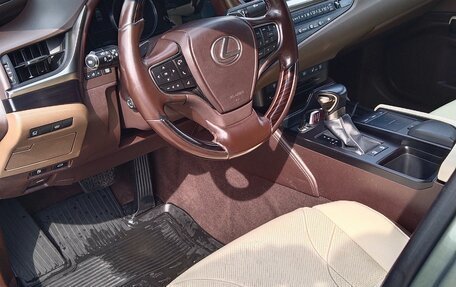 Lexus ES VII, 2018 год, 2 950 000 рублей, 8 фотография
