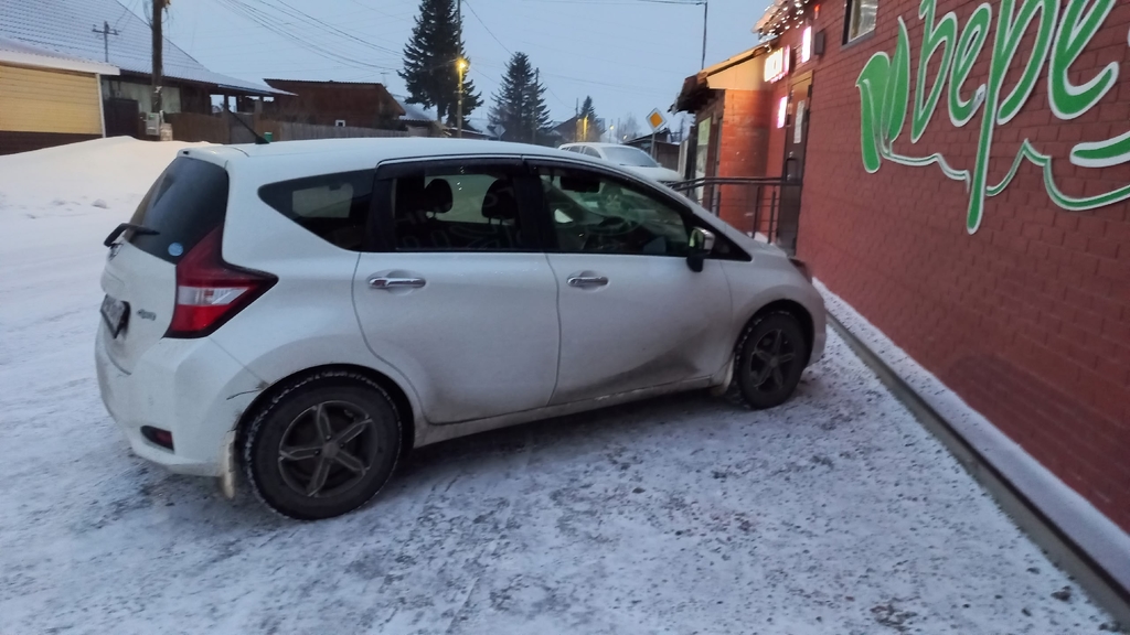 Nissan Note II рестайлинг, 2018 год, 850 000 рублей, 13 фотография