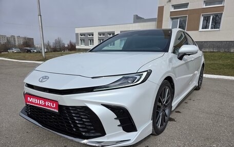 Toyota Camry, 2024 год, 4 090 000 рублей, 1 фотография