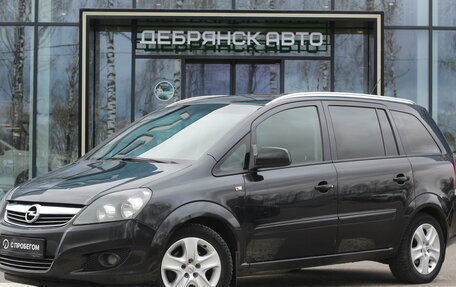 Opel Zafira B, 2013 год, 795 000 рублей, 1 фотография