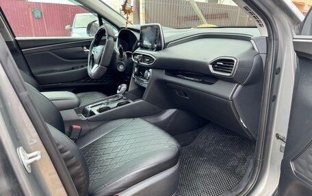 Hyundai Santa Fe IV, 2018 год, 2 860 000 рублей, 14 фотография