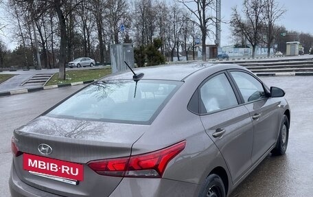 Hyundai Solaris II рестайлинг, 2022 год, 1 850 000 рублей, 2 фотография