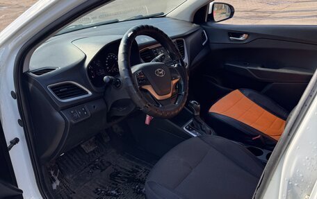 Hyundai Solaris II рестайлинг, 2017 год, 750 000 рублей, 7 фотография