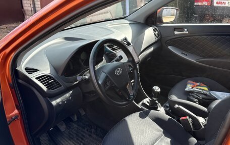 Hyundai Solaris II рестайлинг, 2016 год, 730 000 рублей, 8 фотография