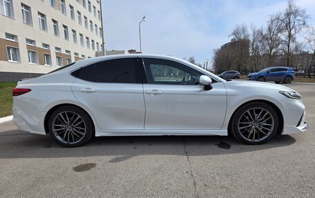 Toyota Camry, 2024 год, 4 090 000 рублей, 4 фотография